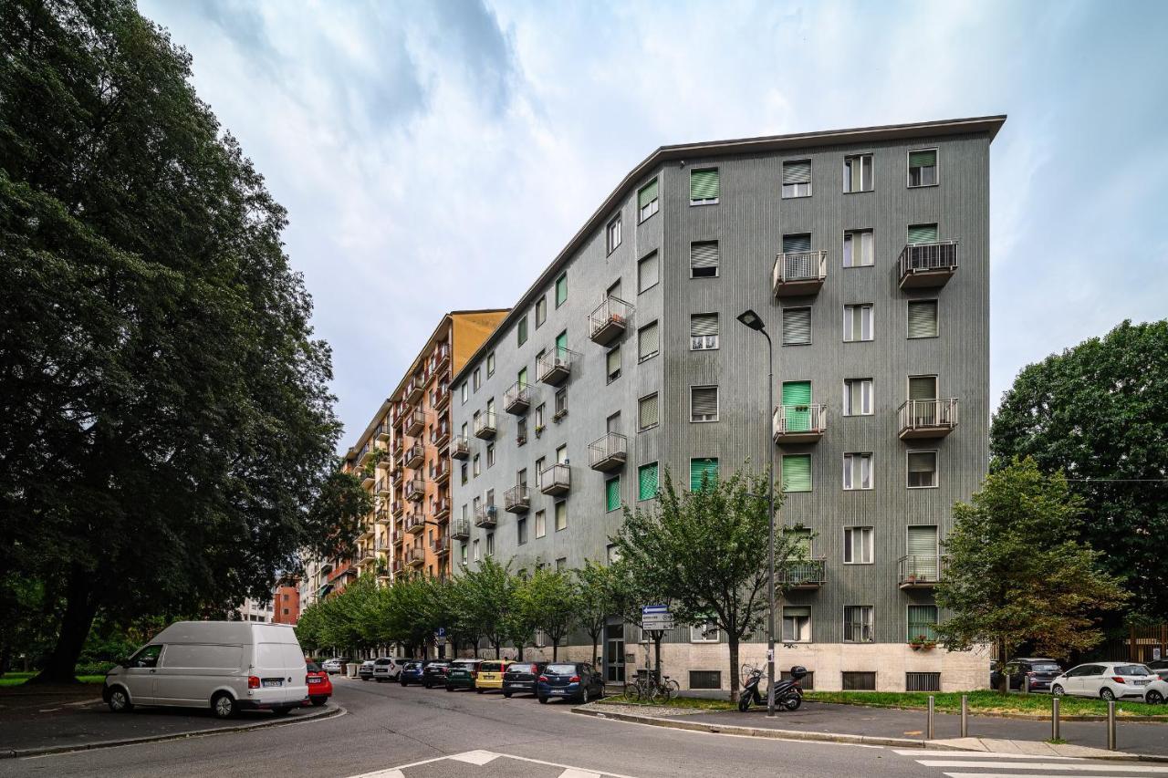 Insubria 8-3Sx - Monolocale Cool Apartamento Milão Exterior foto